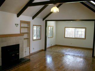 112 Princeton Rd, Menlo Park, CA 94025