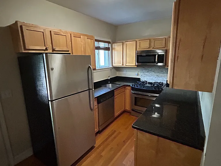 15 Tewksbury St #1 — Photo 1