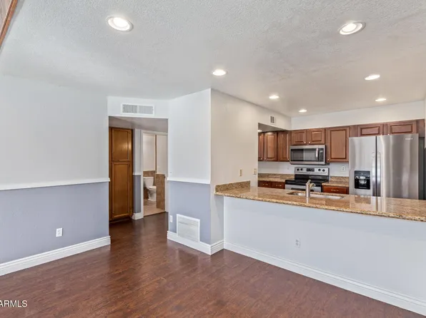 623 W GUADALUPE Road #207, Mesa, AZ 85210