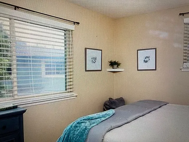 1117 Sutherland Ln #2 — Photo 10