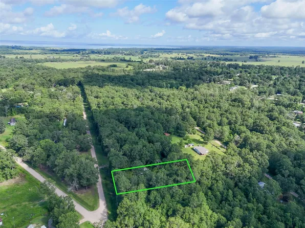 116 San Juan, Goodrich, TX 77335