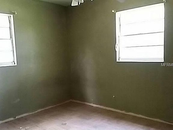 3rd image of 13734 1st St