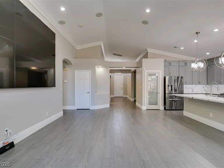 10002 Long Barrow Ct — Photo 17
