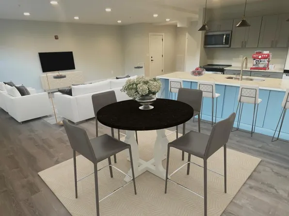 530 N Main St #8, Brewster, NY 10509