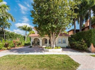 2421 N Bay Rd, Miami Beach, FL 33140