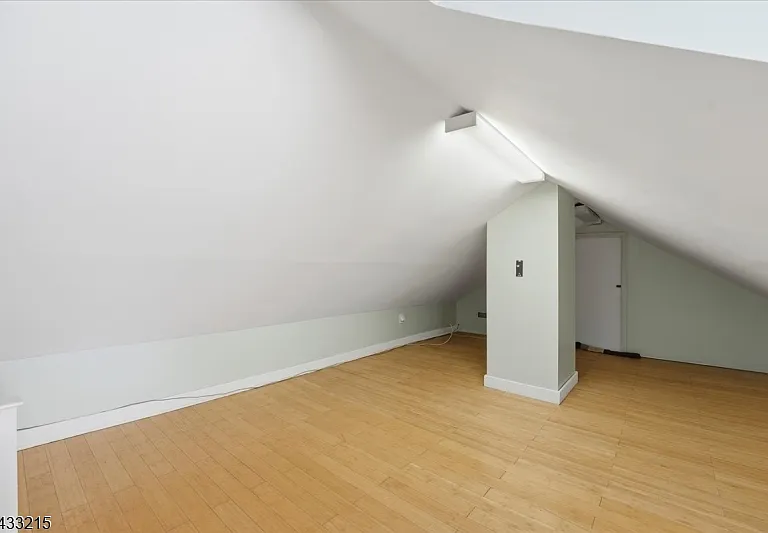 122 S Lincoln Ave #1 — Photo 7