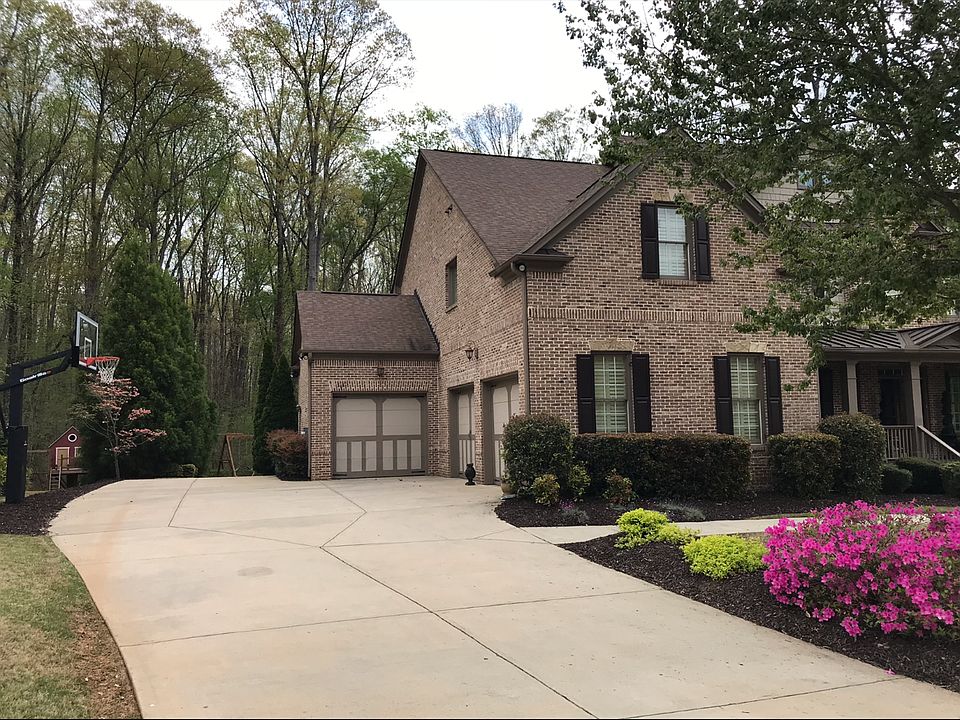 2nd image of 2380 Monet Dr