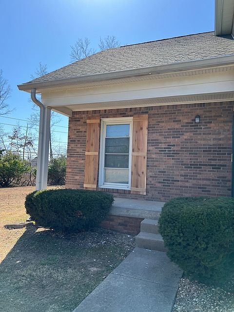 1st image of 2100 Single Tree Dr