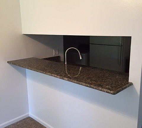 4th image of 2652 Fenwick Ct