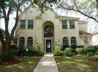 1818 Lakefront Dr, Missouri City, TX 77459