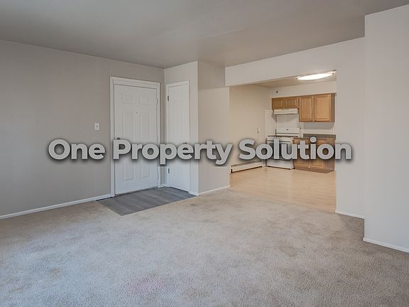 3rd image of 801 E 32nd Ave APT 5