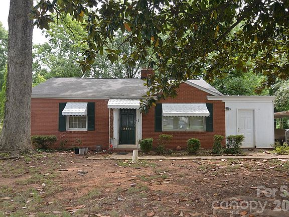 2nd image of 2111 Dickens Ave
