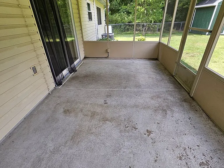 3413 Newport Dr — Photo 20
