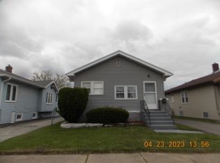 212 Webb St, Calumet City, IL 60409