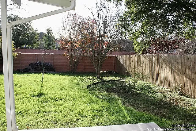 5210 Erickson Blf — Photo 7
