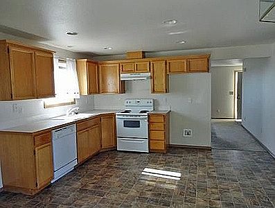 4th image of 4415 Clydesdale Ln