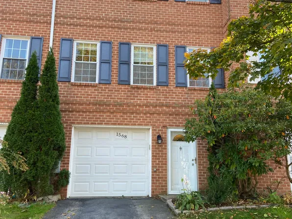 1568 S Coventry Ln, West Chester, PA 19382