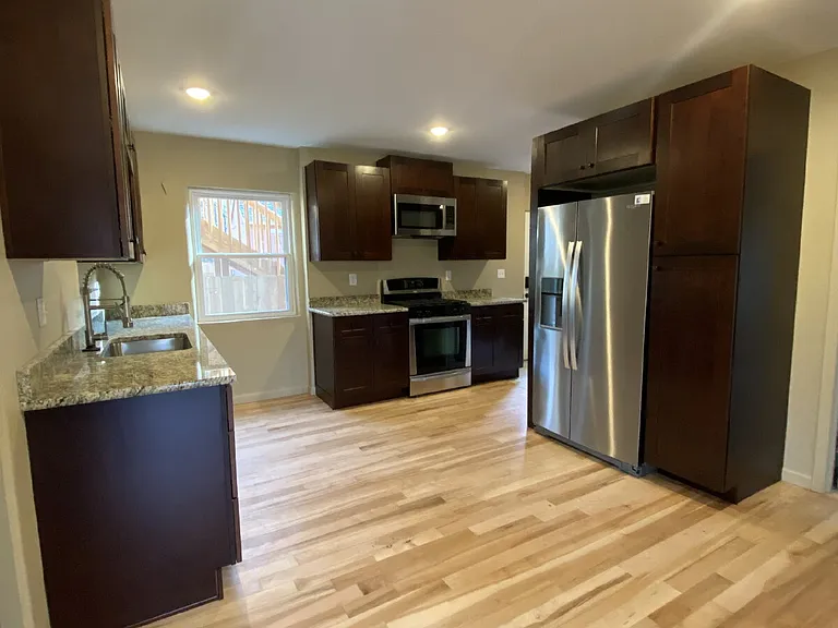 701 Prospect Pl #LOWER — Photo 5