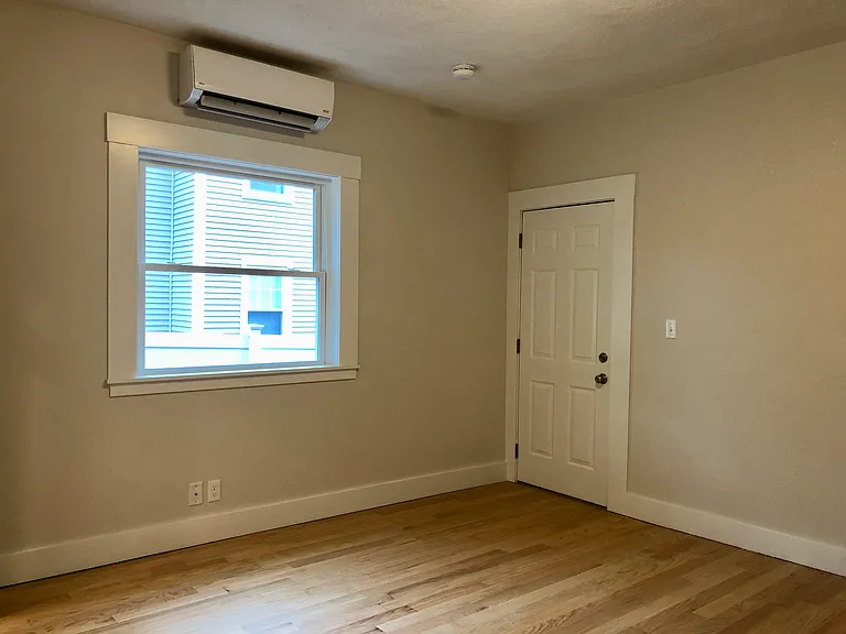 85 Pine St #1 — Photo 11