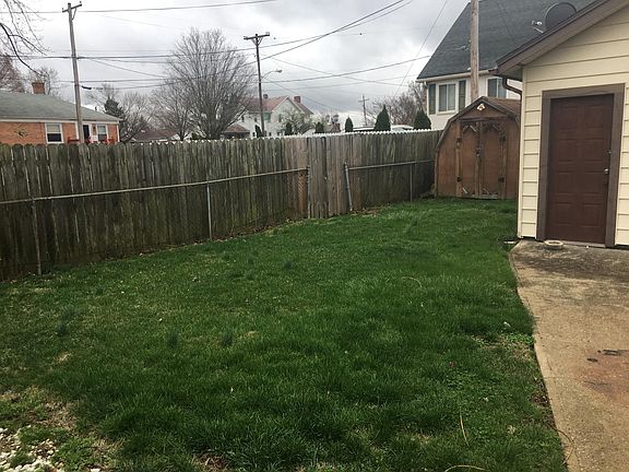 3rd image of 2731 Winburn Ave