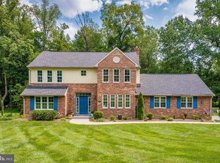 6220 White Oak Dr, Frederick, MD 21701