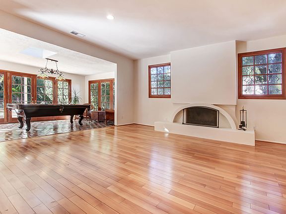 5th image of 4721 Monarca Dr