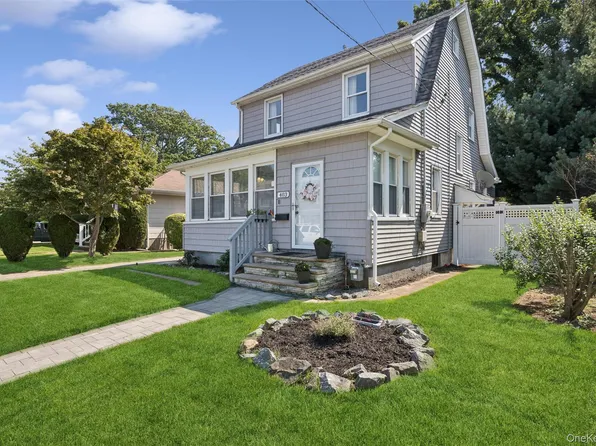 403 Clinton Street, Bellmore, NY 11710