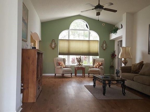 2nd image of 2105 Inez Ln