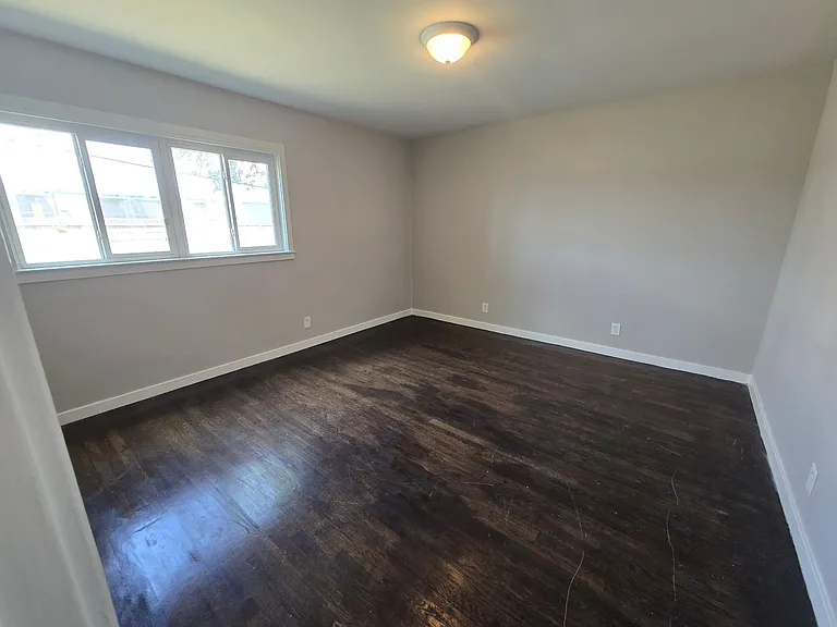 3701 Wesley Dr — Photo 56