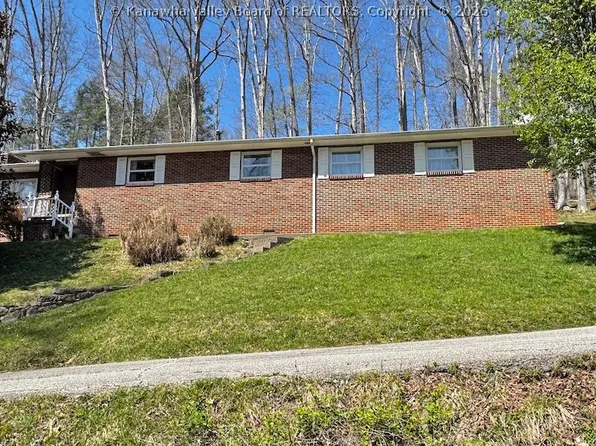 103 Goad Dr, Clendenin, WV 25045