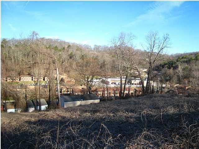 1st image of 10 Grandview Ave