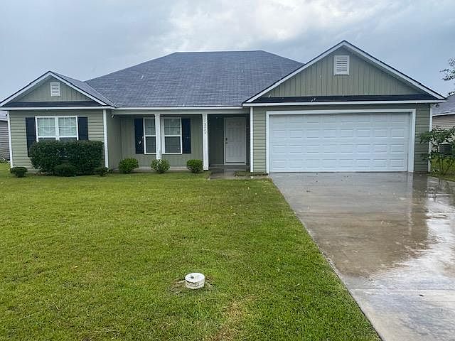 1st image of 3441 Greenhill Dr