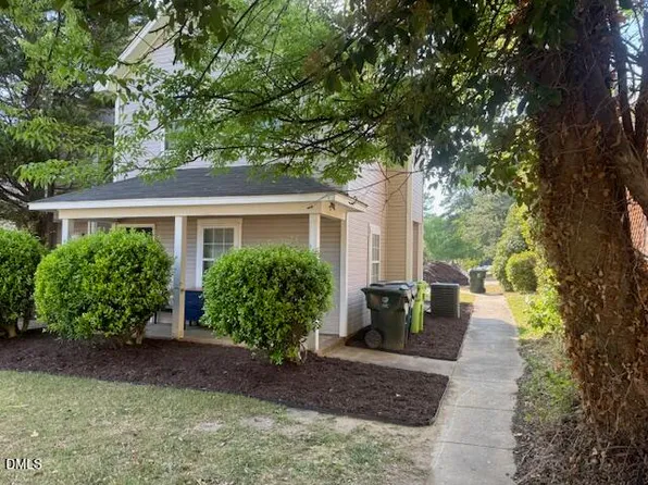 4632 Kilcullen Dr, Raleigh, NC 27604