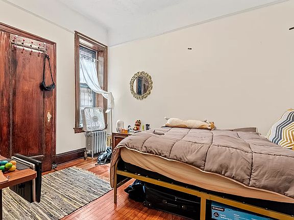 5th image of 1244 Pacific St #1A