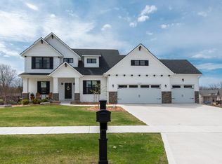 7385 Marksbury Dr SW, Byron Center, MI