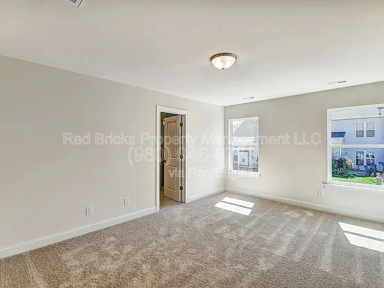 4023 Black Ct — Photo 21