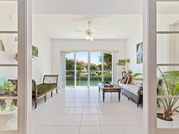 5 Harbour Isle Drive #203, Fort Pierce, FL 34949