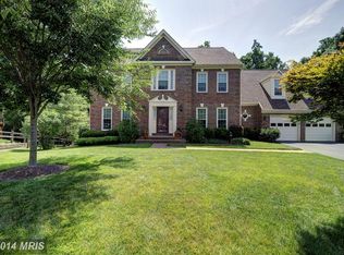 653 Old Hunt Way, Herndon, VA 20170