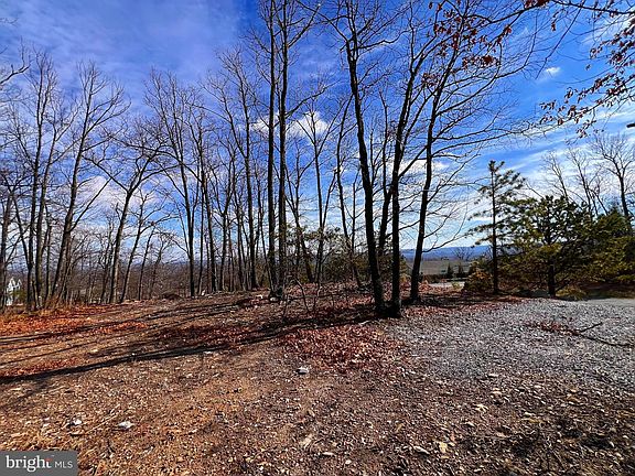 3rd image of 360 Toboggan Hill Trl