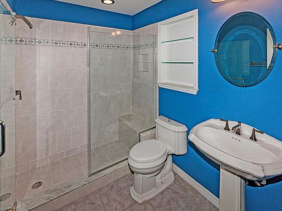 3rd image of 38 Northgate Dr