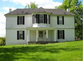 8010 Perryville Rd, Danville, KY 40422