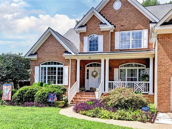 4th image of 103 Sloop Ct