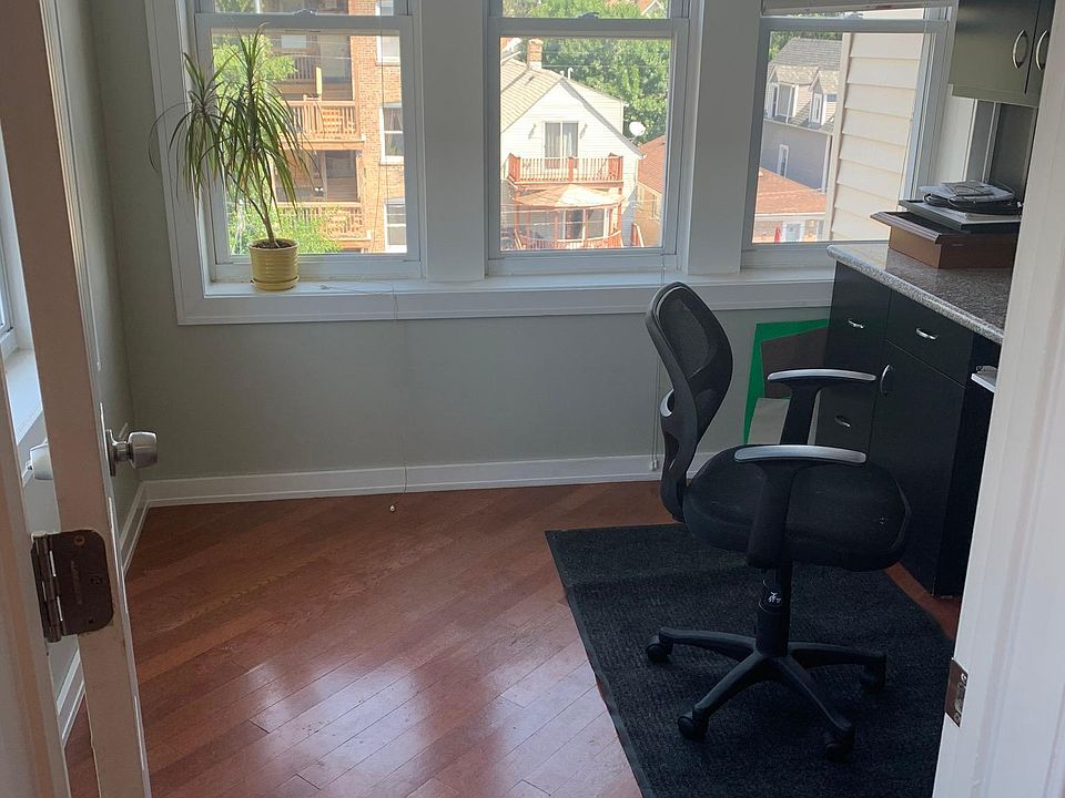 1st image of 3518 W Palmer St APT 3