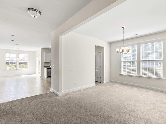 3rd image of 70 Hickory Run Ln