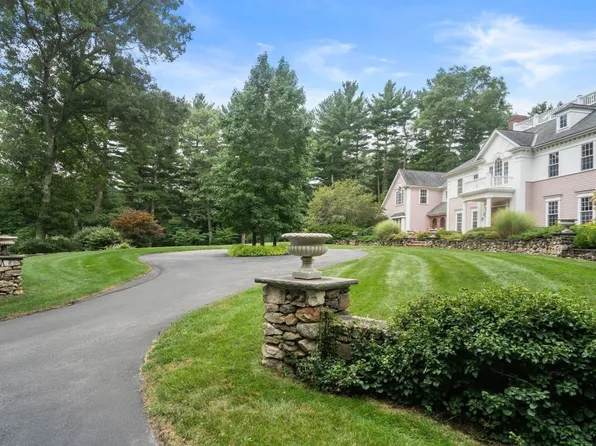 5 Hamlins Crossing, Dover, MA 02030