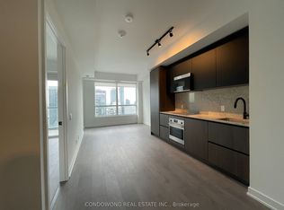 108 Peter St #4207, Toronto, ON M5V0W2