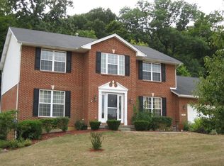 19 Wallace Grove Ln, Milford, OH 45150