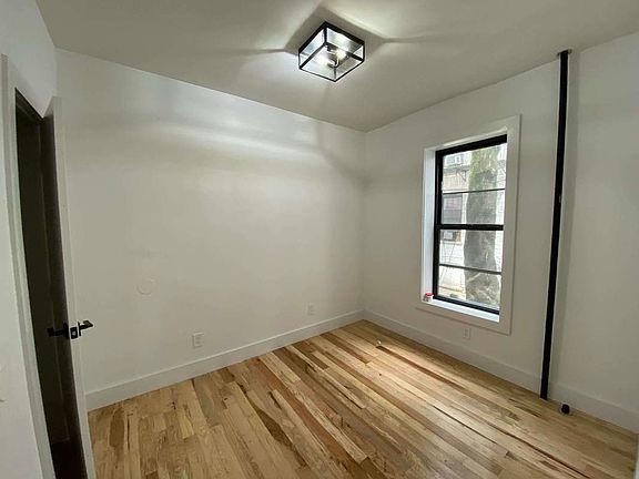 3rd image of 1716 Caton Ave #2