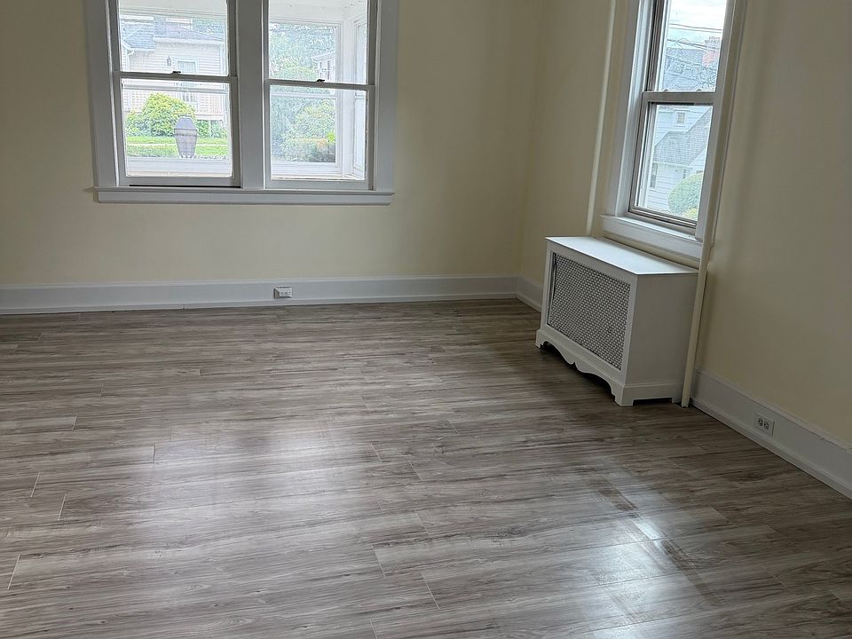 1st image of 14 Sherman Ave Floor 1