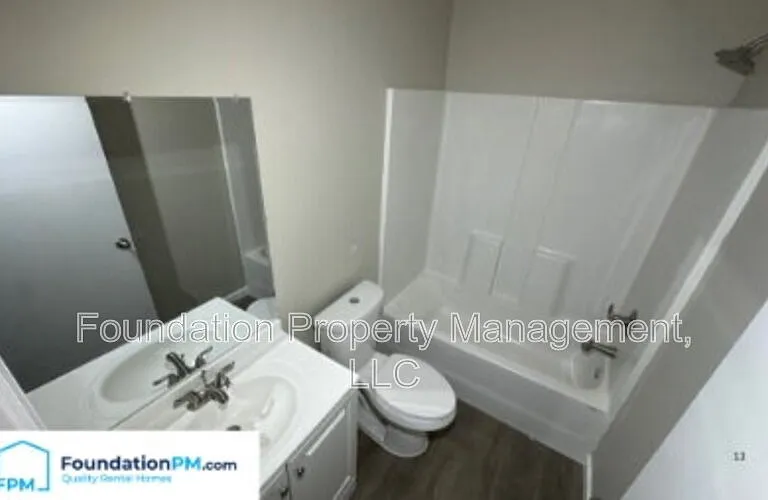 772 Pearce St — Photo 11
